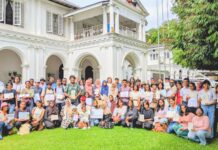 Urban Sketchers Colombo Continues “Retaining the City” Sketch Walk in Historic Galle